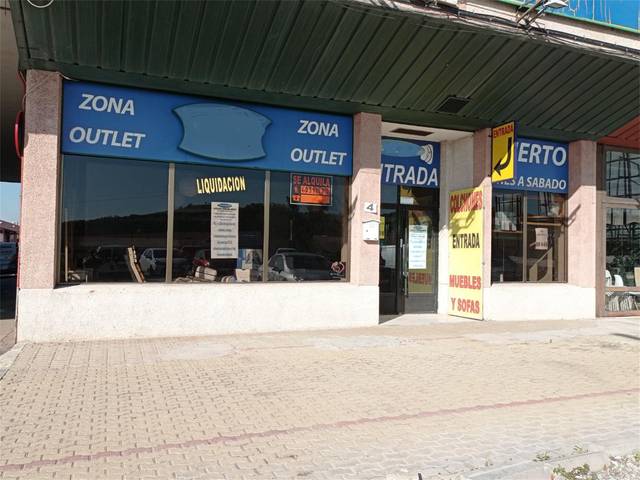 Local comercial en Alquiler en Calle Río Tormes, 3 en Polígono El Nogal - Malatones - Río de Janeiro