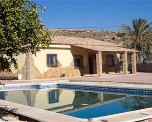 Swimming pool of House or chalet for sale in Elche / Elx  with Air Conditioner, Terrace and Swimming Pool