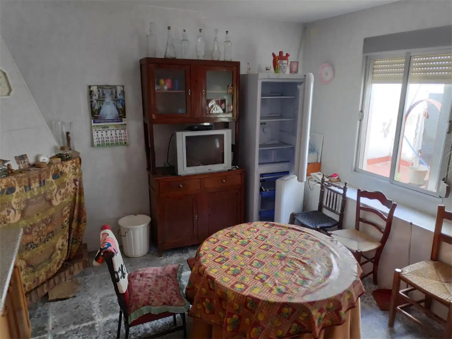 Casa adosada en venta en Calle Nueva, 33, Puebla de Obando Cocina de Casa adosada en venta en Puebla de Obando con Jardín privado, Terraza y Trastero