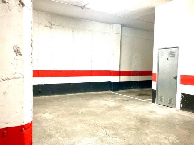 Garaje en Alquiler en Calle Ludwig van Beethoven en Rosales del Canal