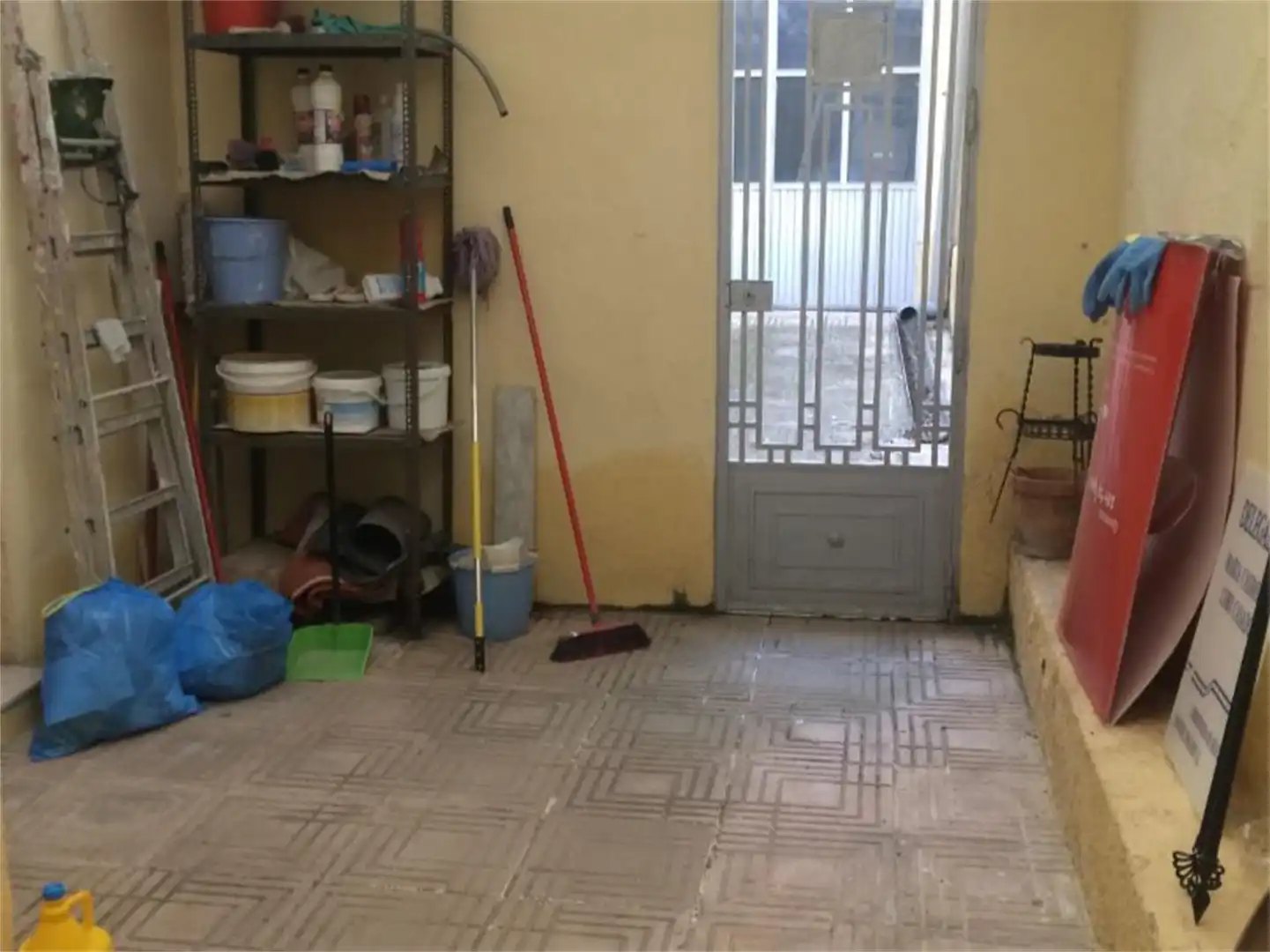 Geschaftsraum zur Miete in Calle Real, 47, Villanueva de la Reina Geschaftsraum zur Miete in Villanueva de la Reina mit Klimaanlage