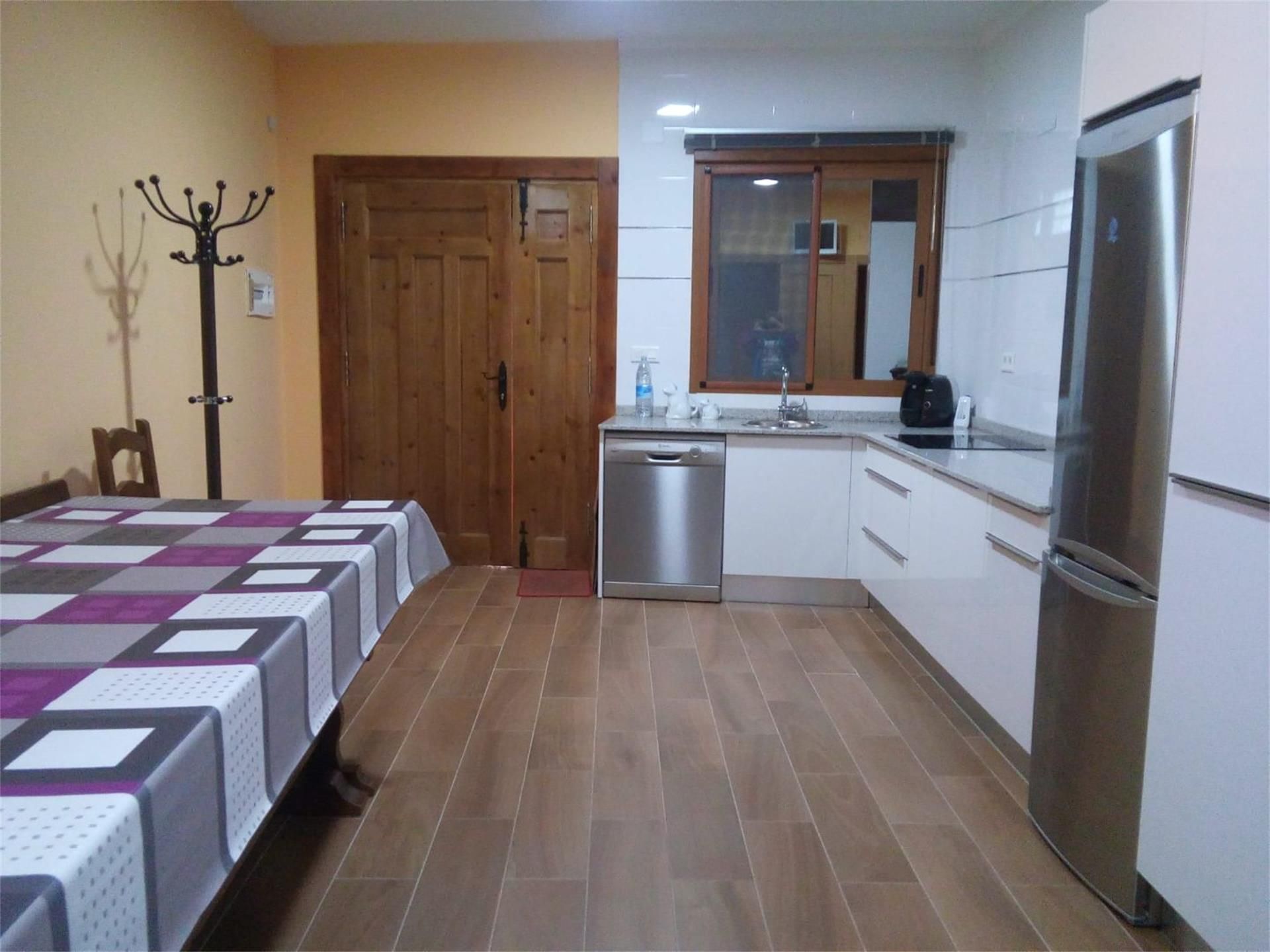 Kitchen of Single-family semi-detached for sale in Anguiano