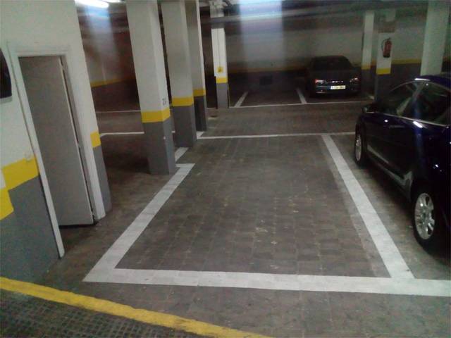 Garaje en Venta en Calle Pinto, 5 en San Isidro