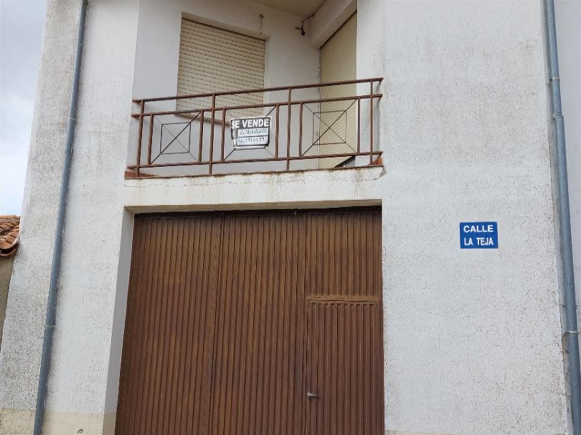 Aparcament de Pis en venda en Peñausende amb Calefacció, Terrassa i Traster