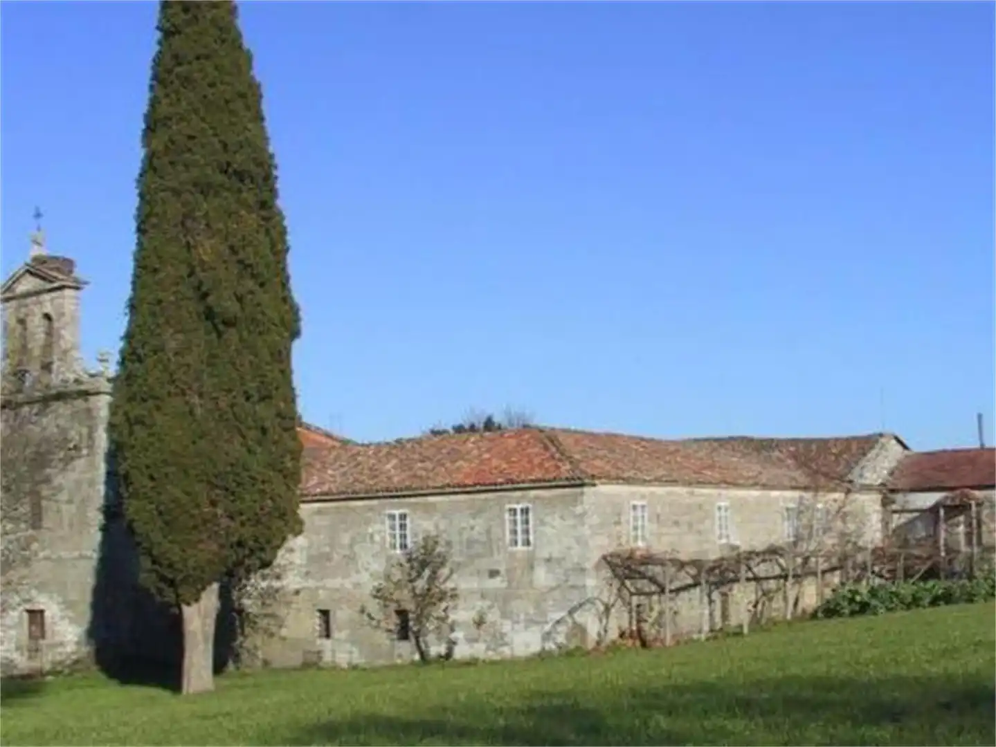 Finca rústica de lloguer a Lugar A Portada, Chantada Vista exterior de Finca rústica de lloguer en Chantada