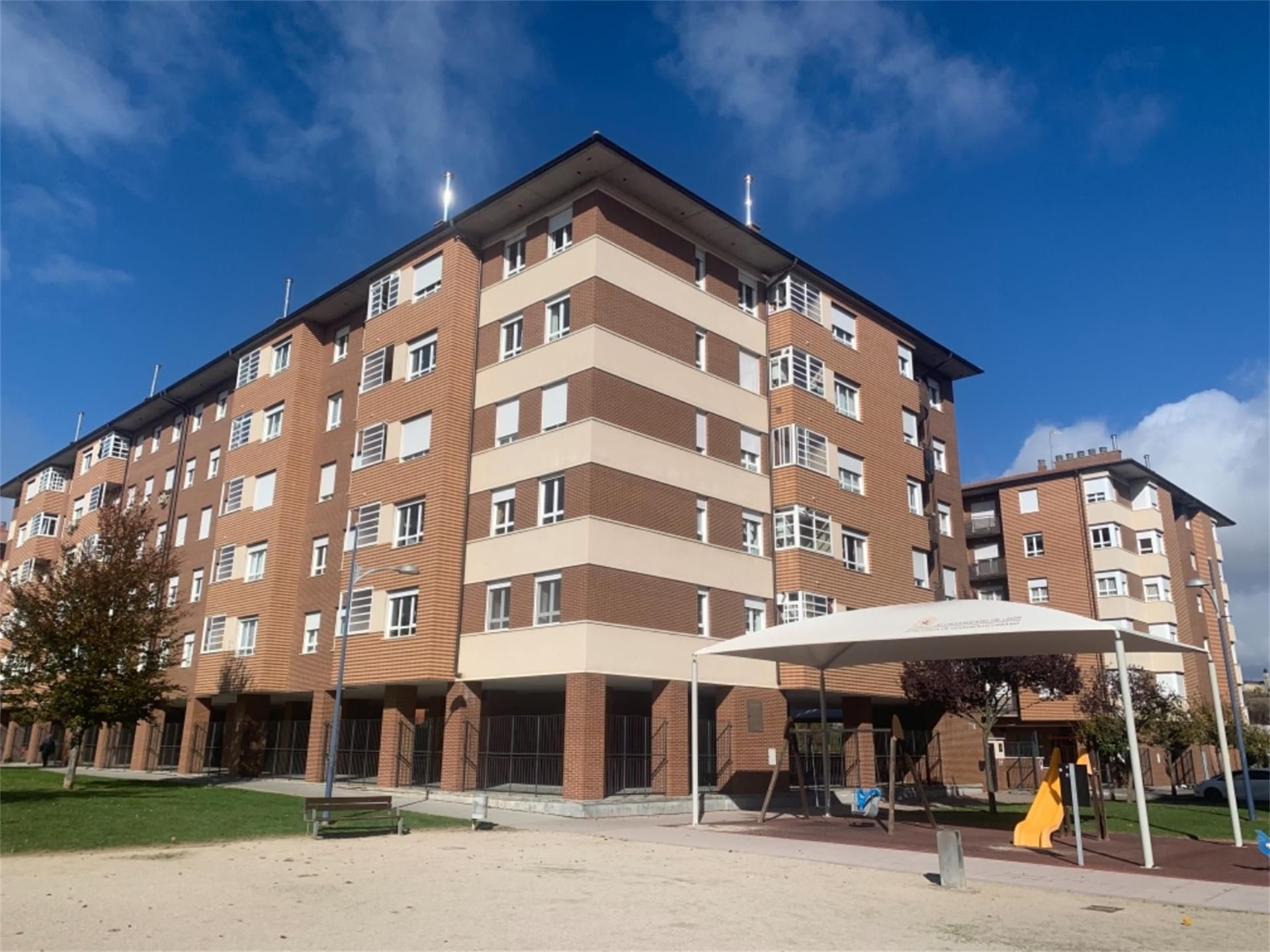 Exterior view of Flat for sale in León Capital   with Terrace
