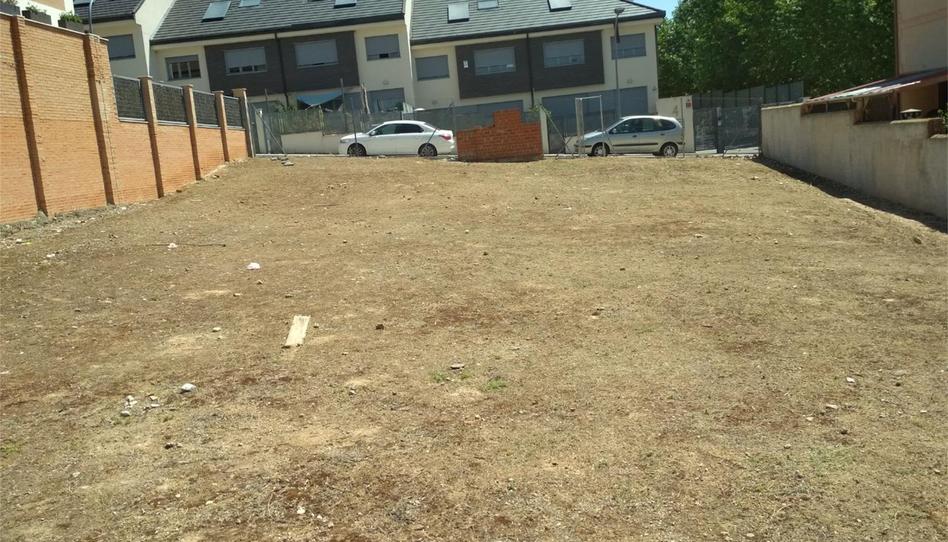 Residencial en venda a Calle Marqués de Auñón, 3, Valdeolmos-Alalpardo, Madrid - imatge 1 Foto 1 de Residencial en venda a Calle Marqués de Auñón, 3, Valdeolmos-Alalpardo, Madrid