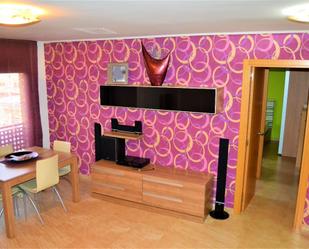 Sala d'estar de Dúplex en venda en Deltebre amb Aire condicionat, Terrassa i Balcó