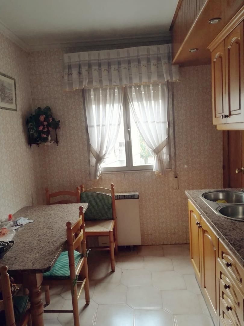Kitchen of Flat for sale in Ourense Capital   with Heating, Terrace and Storage room
