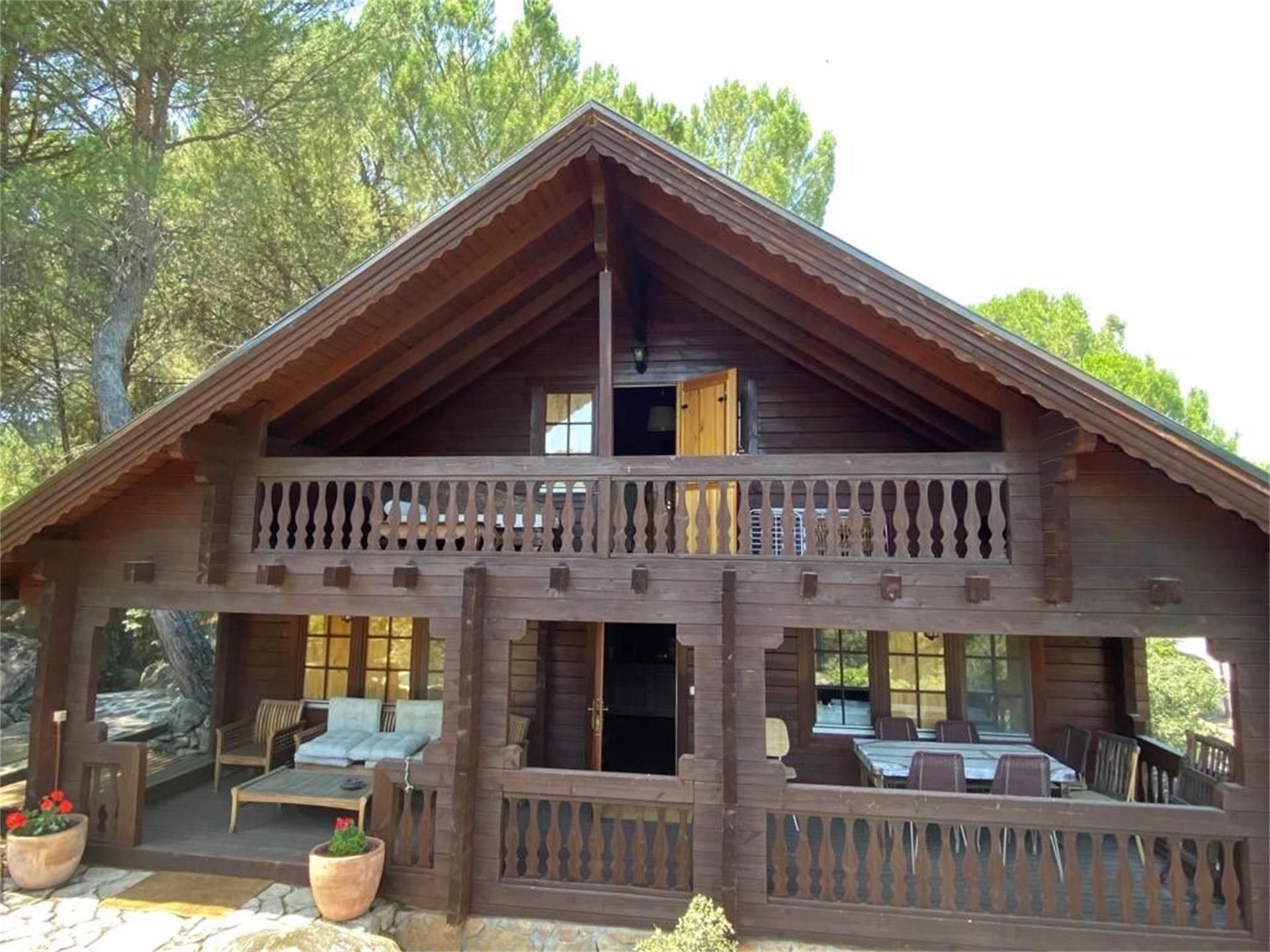Außenansicht von Country house zum verkauf in Cebreros mit Privatgarten, Terrasse und Schwimmbad