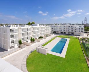 Piscina de Pis en venda en Salou amb Terrassa