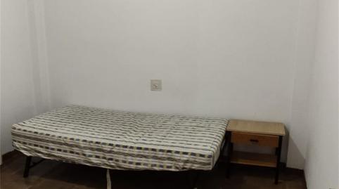 Foto 2 de Piso en venta en Calle Eustaquio Lecue, La Felguera, Asturias