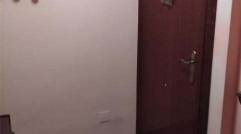 Foto 3 de Piso en venta en Calle Eustaquio Lecue, La Felguera, Asturias