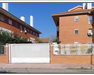 Vista exterior de Garatge en venda en Alcalá de Henares