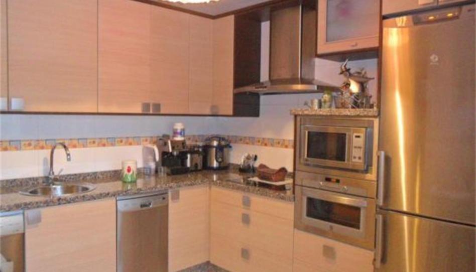Photo 1 of Flat for sale in Avenida Constitución, 78, Trobajo del Camino, León
