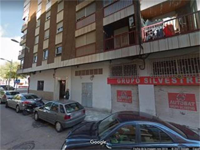 Local comercial en Venta en Calle Tarragona, 14 en Industria