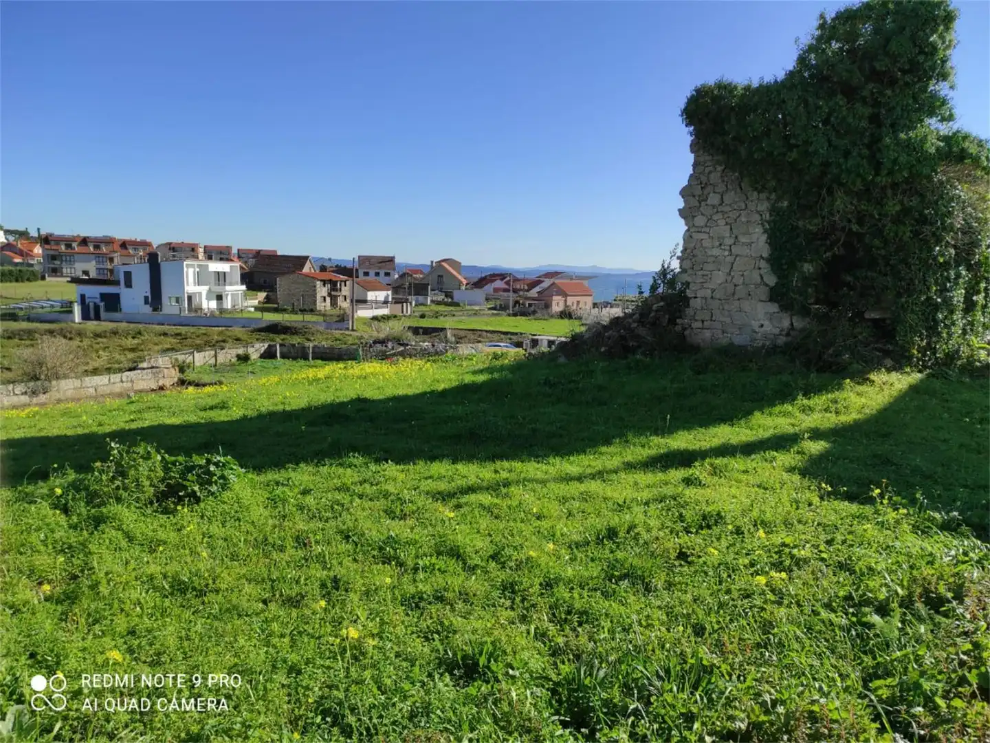 Land for sale in Castiñeiras Land for sale in Ribeira
