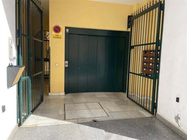 Garaje en Venta en Calle Jesús del Gran Poder, 32 en Encarnación - Regina