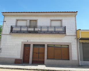 Exterior view of Single-family semi-detached for sale in Guadiana