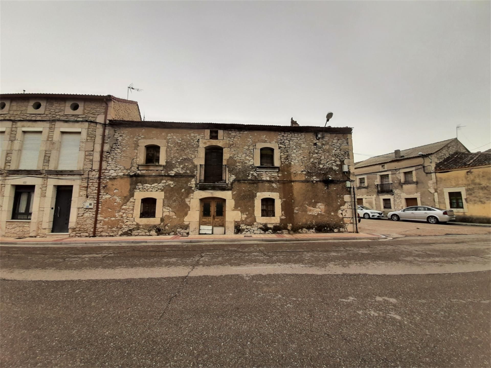 Vista exterior de Casa adosada en venda en Campaspero