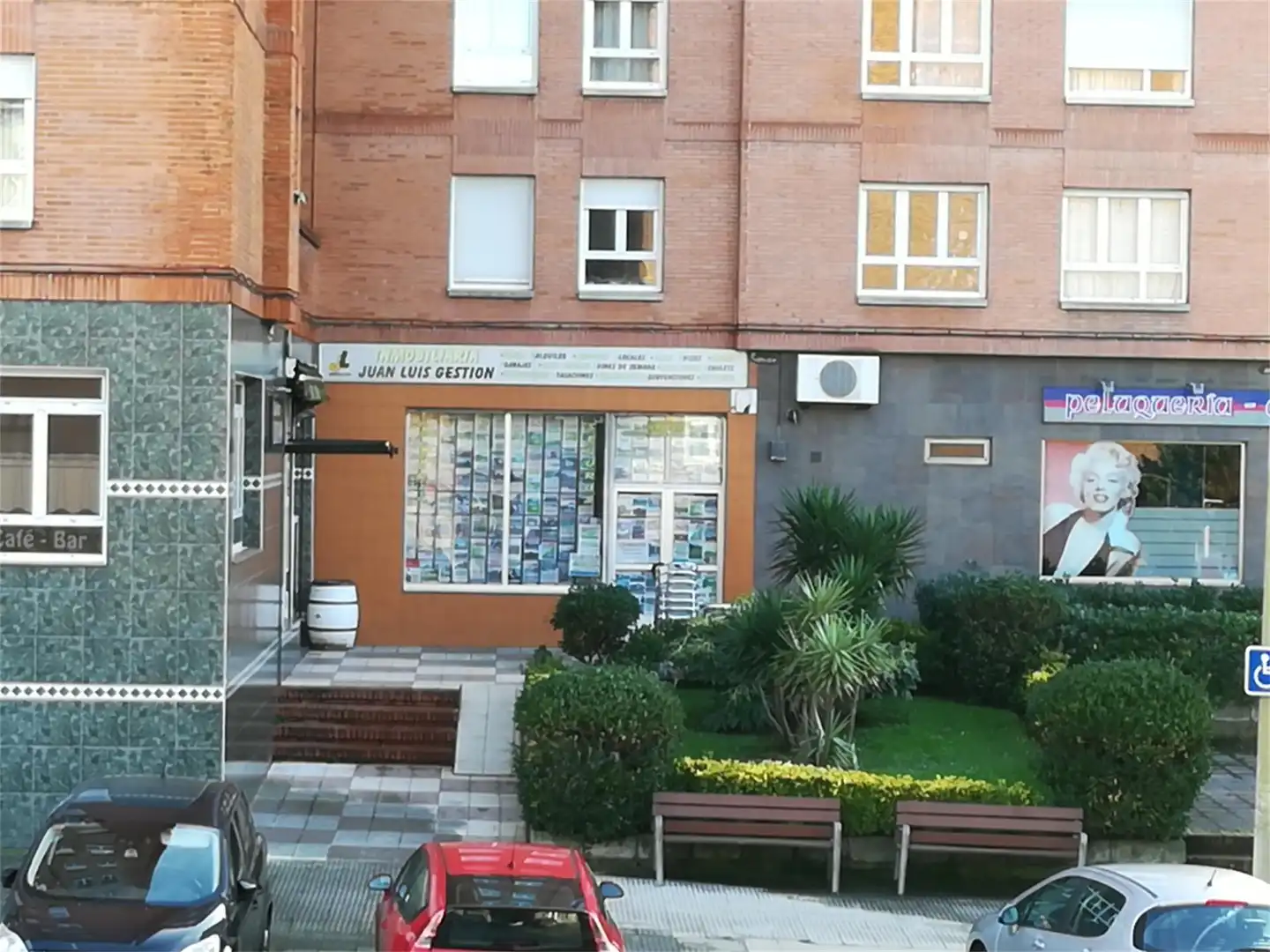 Exterior view of Office for sale in Avilés
