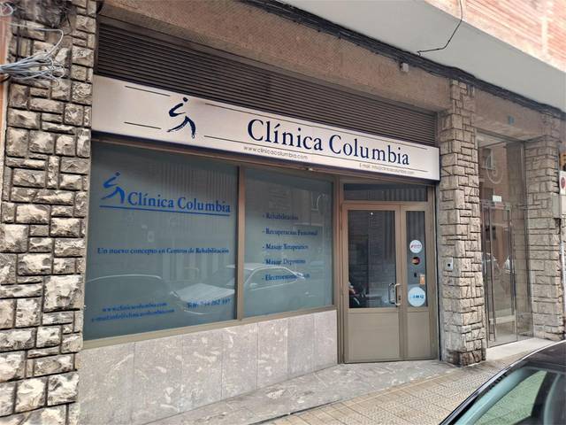 Local comercial en Alquiler en Doktor Jose Garai kalea, 5 en Centro - Ariz - Uribarri