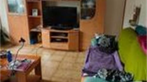 Foto 3 de Piso en venta en Calle Poibueno, 4, Torre del Bierzo, León