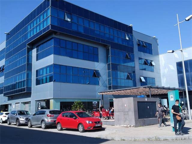 Oficina en Alquiler en Calle Caravis, 28 en Garrapinillos