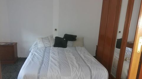 Foto 2 de Casa adosada en venda a Calle Perfecto Holgado, 63, Las Mercedes - El Carmen, Puertollano