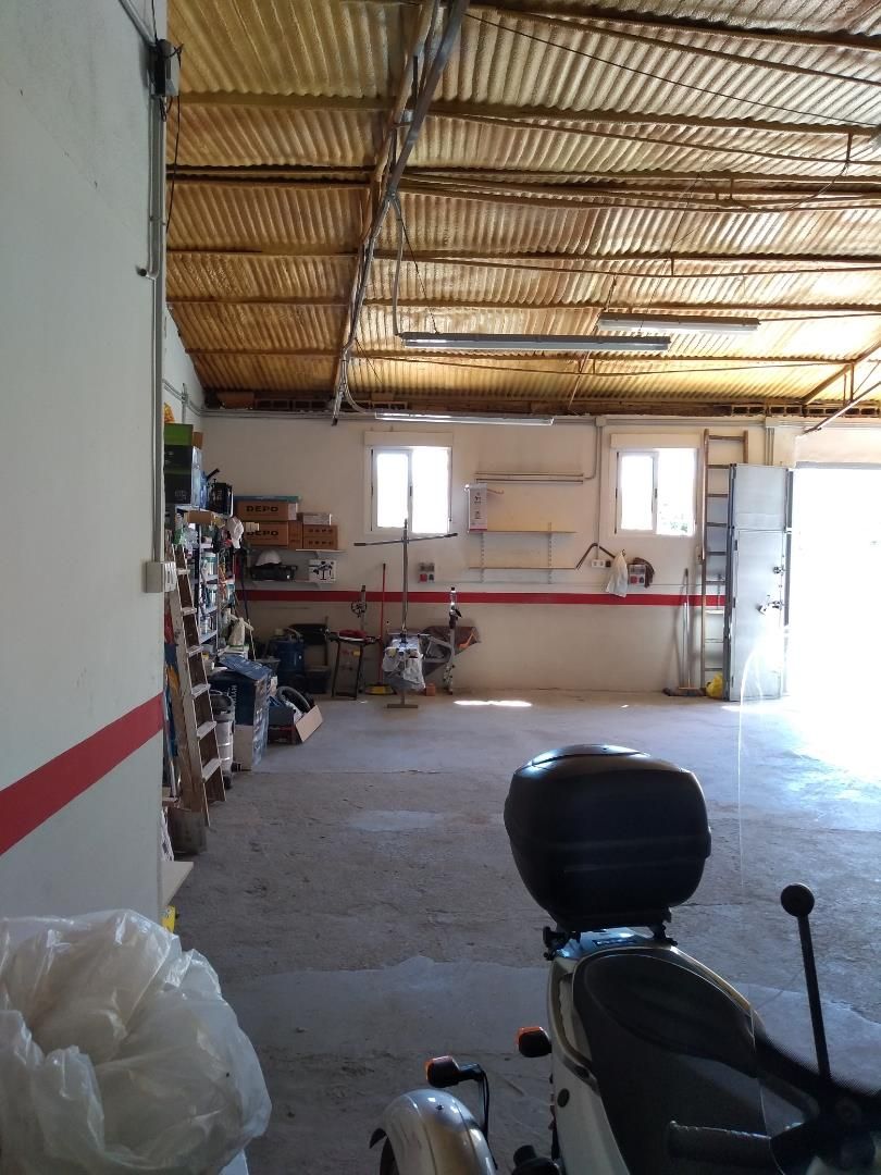 Nau industrial en venda en Alhendín