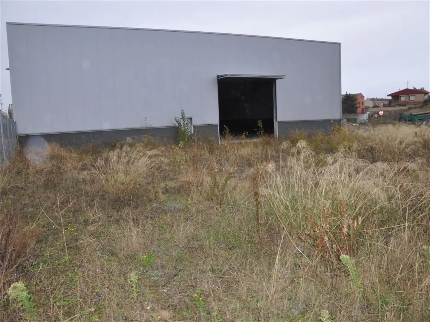 Nave industrial en venta en Calle Polígono las Eras, Briones Vista exterior de Nave industrial en venta en Briones