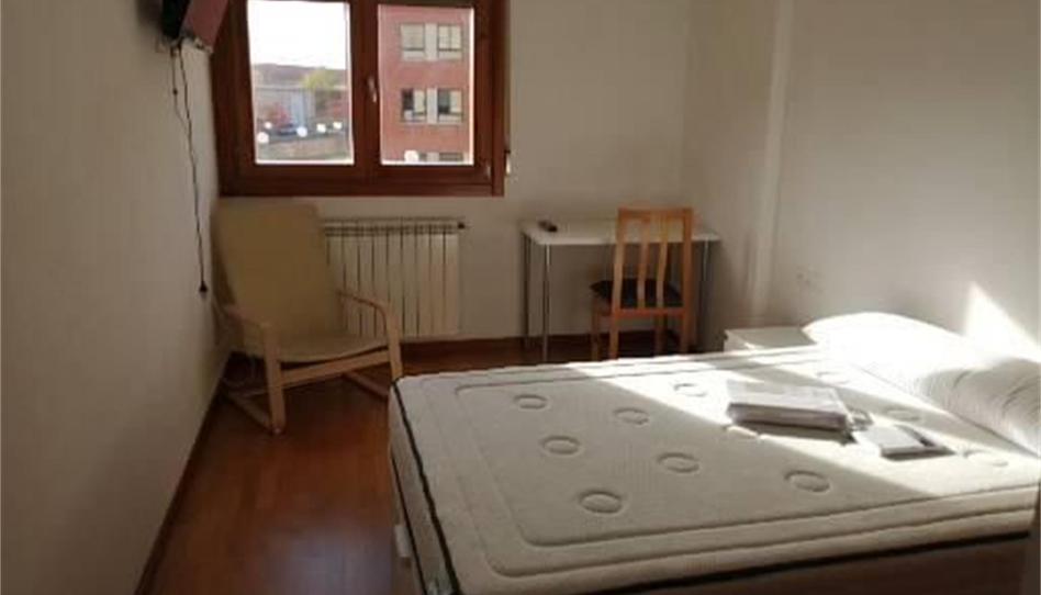 Photo 1 of Flat to share in Calle Marqués de Cerralbo, 3d, Eduardo Saavedra - Eloy Sanz Villa, Soria