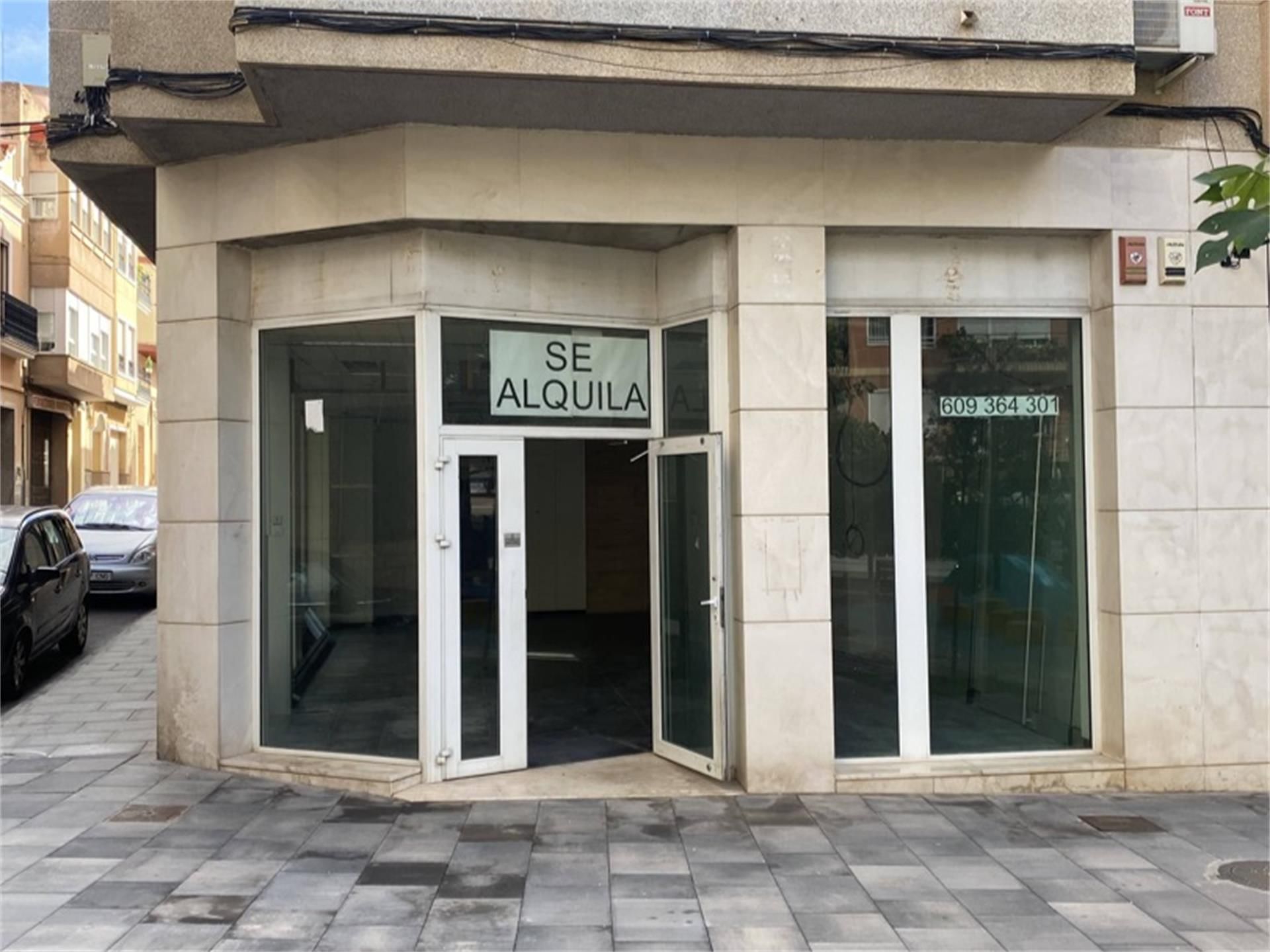 Local de lloguer en La Vall d'Uixó