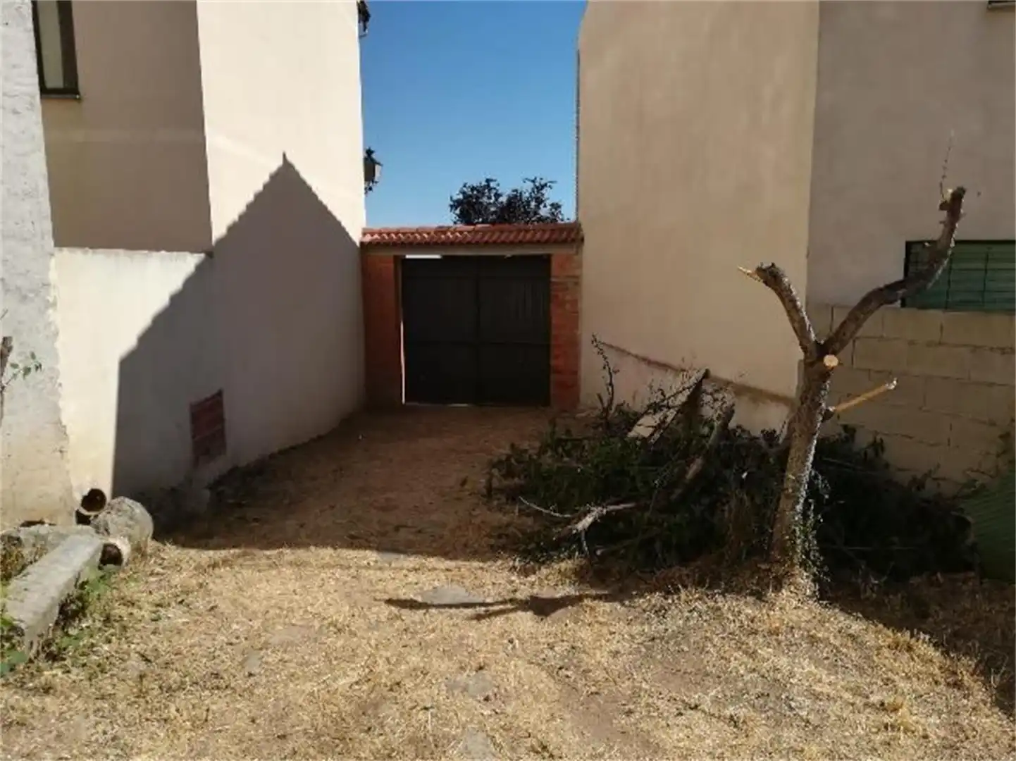 Detached homes for sale in Calle Bonifacio de Blas, Villacastín Parking of Detached homes for sale in Villacastín