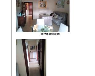 Bedroom of Flat for sale in  Granada Capital  with Air Conditioner and Terrace