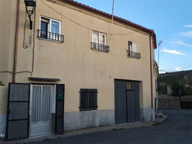 Casa adosada en Venta en Calle Fuente, 17 en Narrillos del Álamo
