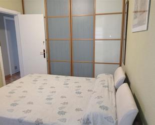 Dormitori de Pis per a compartir en  Pamplona / Iruña amb Balcó