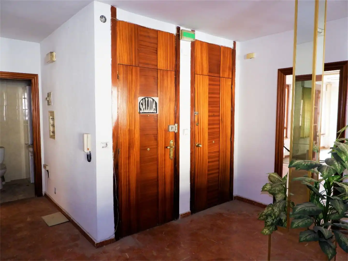 Office for sale in Calle de San Pablo, El Carmen - Barrio Gimeno Office for sale in Burgos