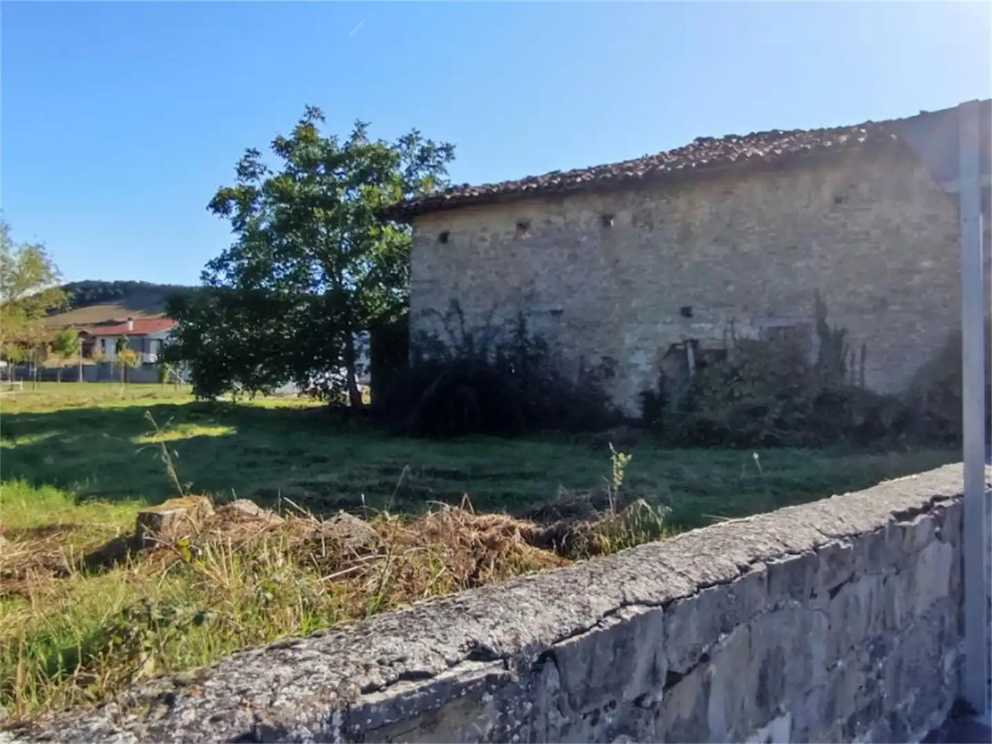Bebaubares Gelände zum Verkauf in Calle San Juan Chiquo, 1, Zona rural suroeste Außenansicht von Bebaubares Gelände zum Verkauf in Vitoria - Gasteiz