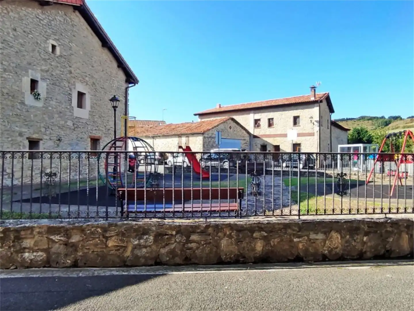 Bebaubares Gelände zum Verkauf in Calle San Juan Chiquo, 1, Zona rural suroeste Außenansicht von Bebaubares Gelände zum Verkauf in Vitoria - Gasteiz