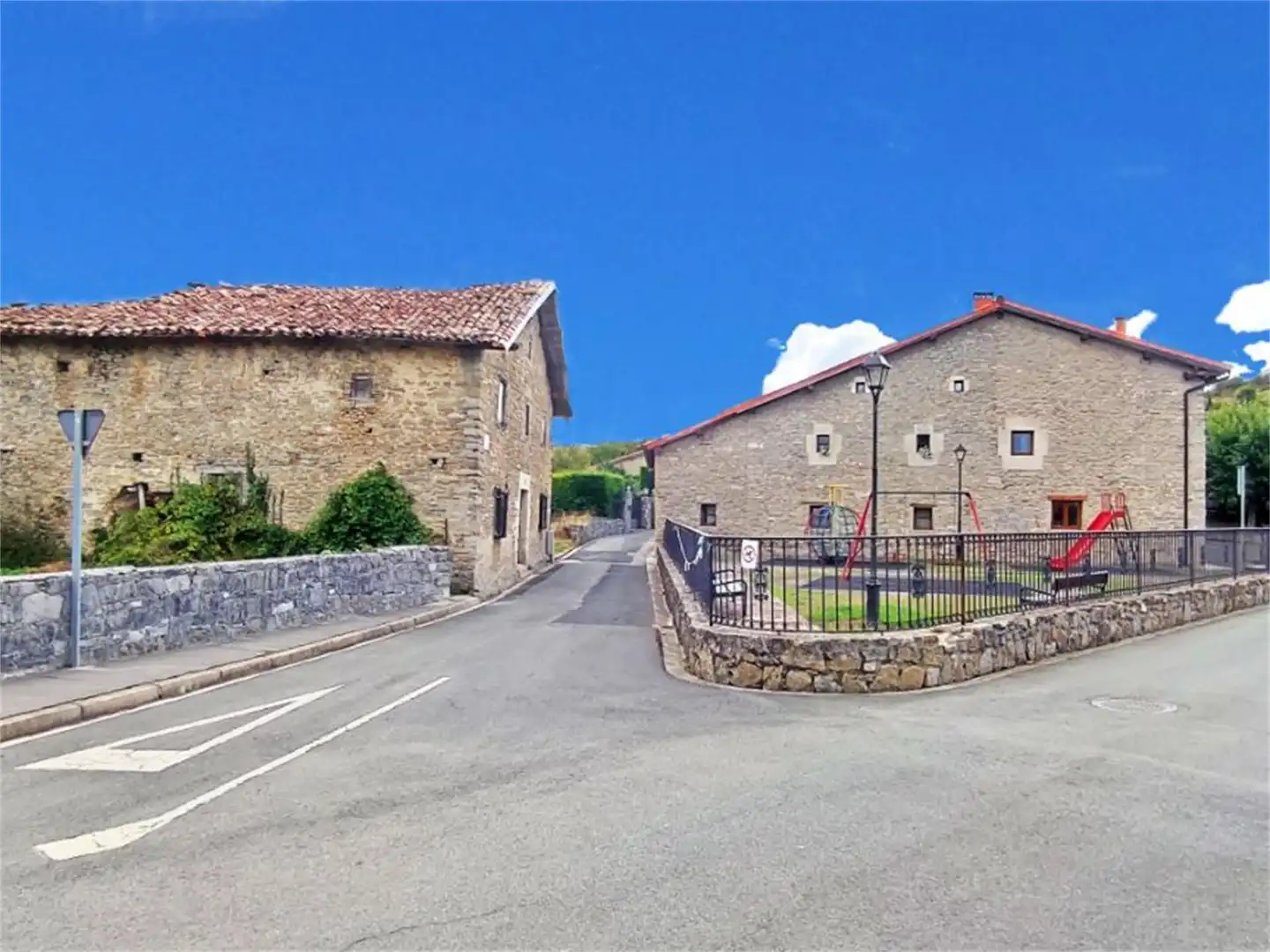 Bebaubares Gelände zum Verkauf in Calle San Juan Chiquo, 1, Zona rural suroeste Außenansicht von Bebaubares Gelände zum Verkauf in Vitoria - Gasteiz