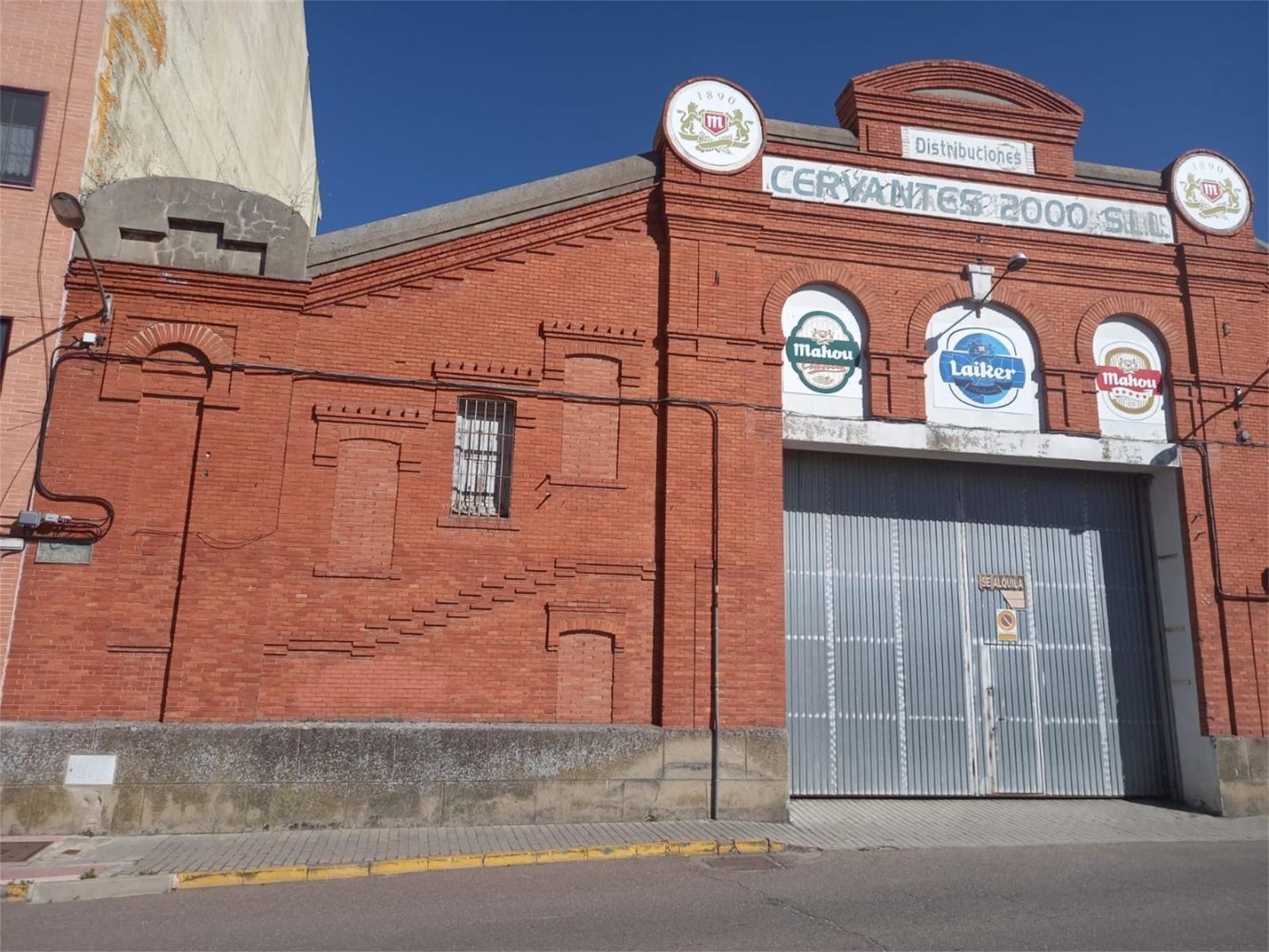 Industrial buildings to rent in Calle de José Zorrilla, 3, Medina del Campo Exterior view of Industrial buildings to rent in Medina del Campo