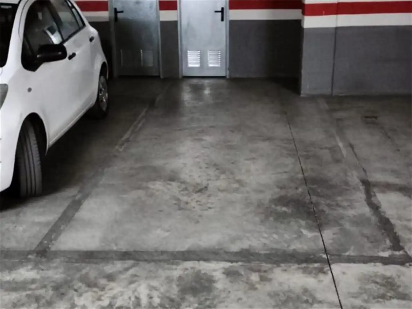 Garaje de alquiler en Calle Bautista Aznar, Centro Parking de Garaje de alquiler en San Vicente del Raspeig / Sant Vicent del Raspeig