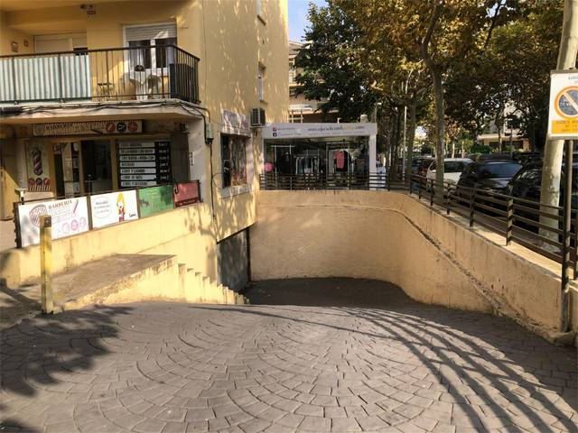 Garaje en Venta en Carrer del Francolí en Centre
