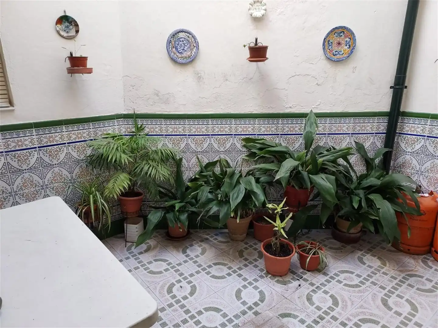 Casa adosada en venta en Calle Repullete, Villacarrillo Terraza de Casa adosada en venta en Villacarrillo con Terraza y Amueblado