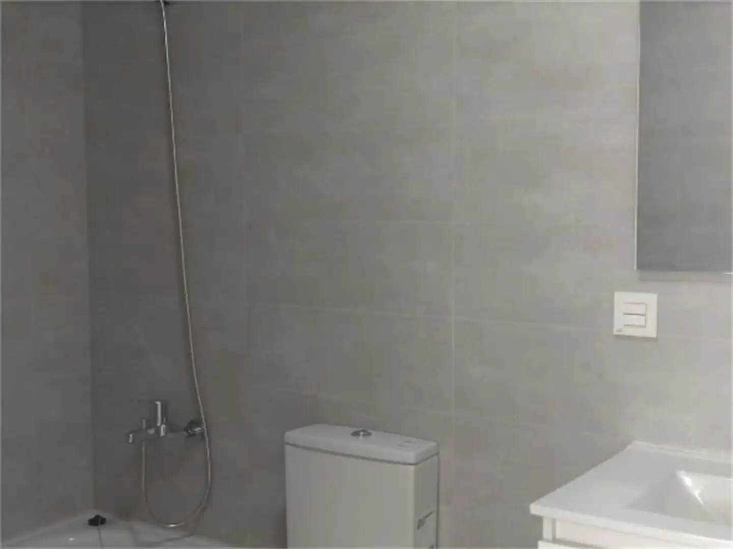 Baño de Oficina en venta en Armilla