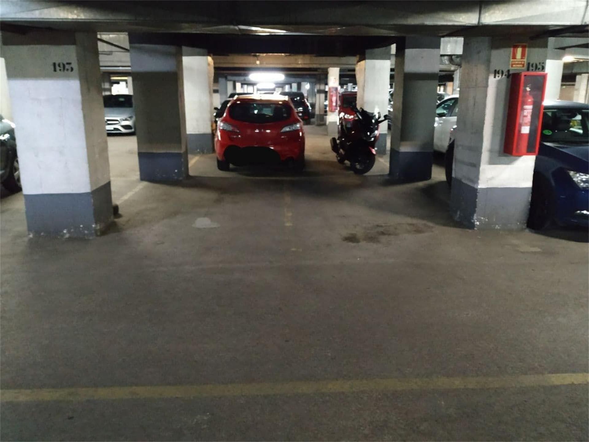 Parking of Garage for sale in  Madrid Capital