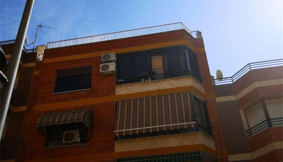 Piso en venta en Calle Gran Vía, 6, Elche de la Sierra, Albacete - imagen 1 Foto 1 de Piso en venta en Calle Gran Vía, 6, Elche de la Sierra, Albacete
