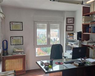 Office to rent in  Granada Capital