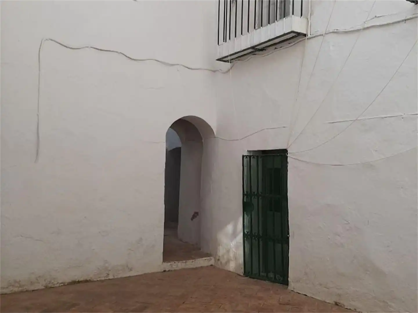 Casa adosada en venta en Carmona con Aire acondicionado, Terraza y Balcón